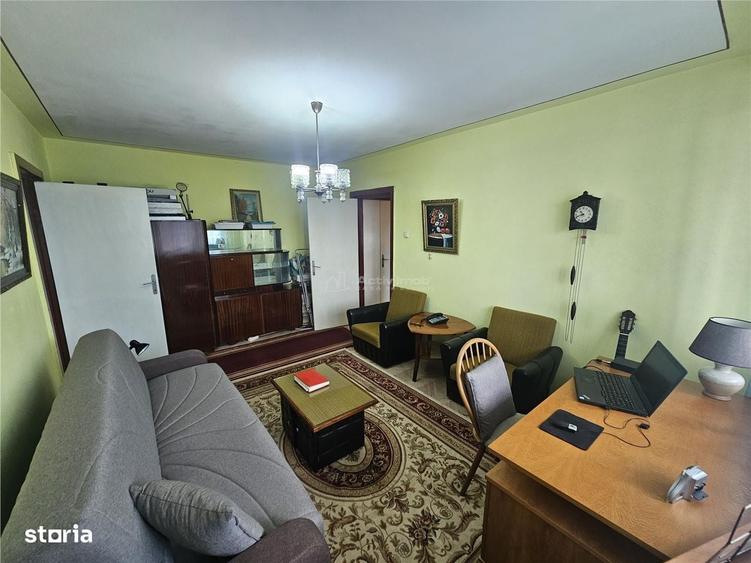 Apartament cu 2 camere semidecomandat în Central