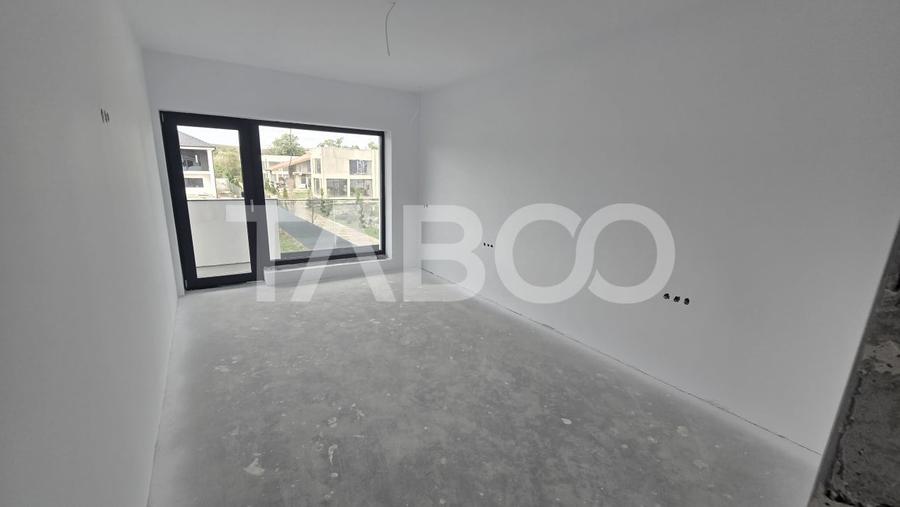 Duplex cu 4 camere cu Teren 475 Mp în Șelimbăr