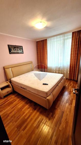 Apartament cu 2 camere decomandat în Titan