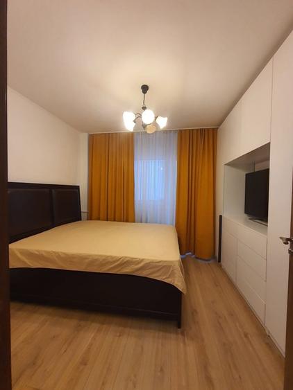 Apartament cu 2 camere decomandat în Teiul Doamnei