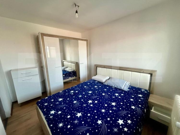 Apartament cu 3 camere semidecomandat în Rogerius