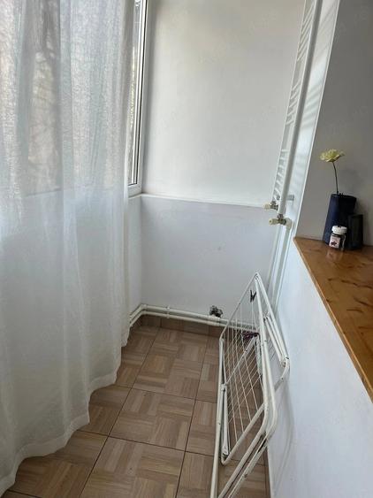Apartament cu 2 camere semidecomandat în Dacia