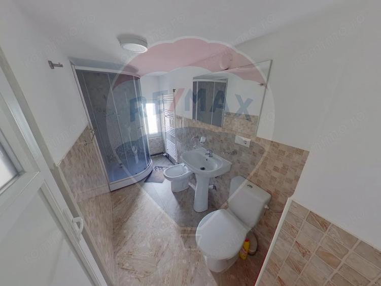 Casă cu 5 camere cu Teren 152 Mp în Vișeu de Jos