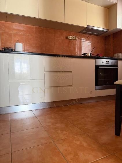 Apartament cu 3 camere decomandat, mobilat în Drumul Taberei