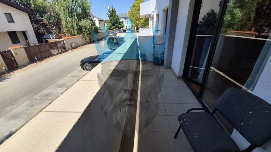 Apartament cu 3 camere decomandat, mobilat în Sisești