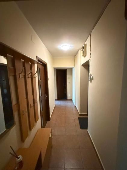 Apartament cu 2 camere decomandat, mobilat în Ultracentral