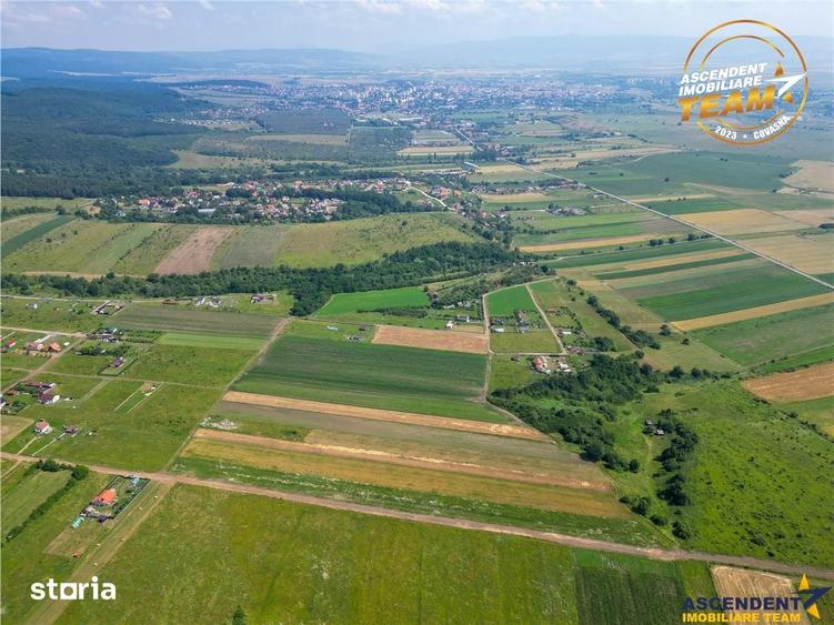 Teren de 573 mp, în Central