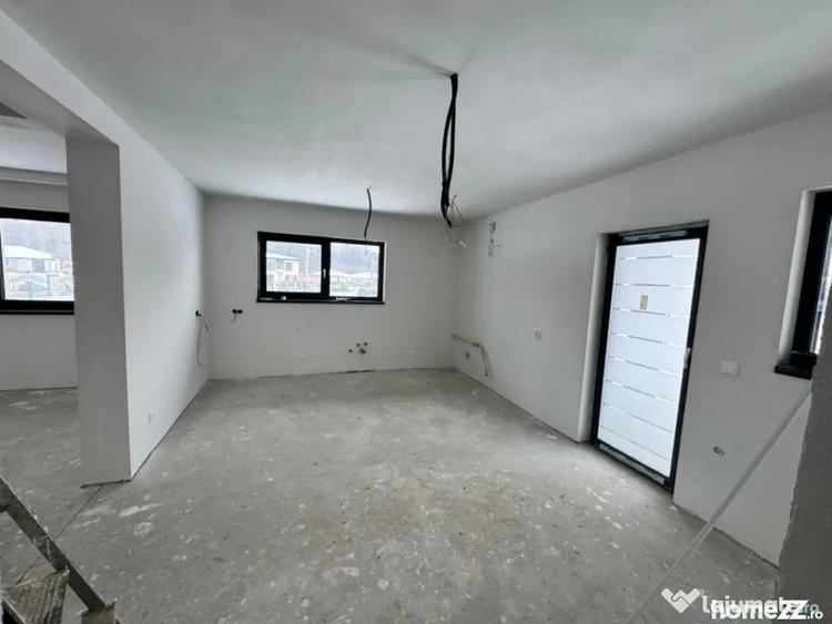 Casă cu 3 camere cu Teren 1200 Mp în Tăuții-Măgherăuș