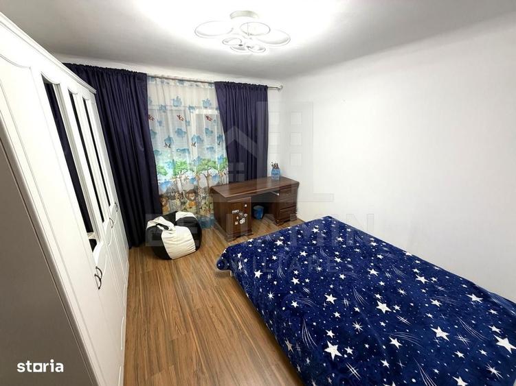 Apartament cu 4 camere decomandat în 1 Mai