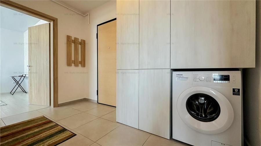 Apartament cu 2 camere decomandat, mobilat în Tractorul