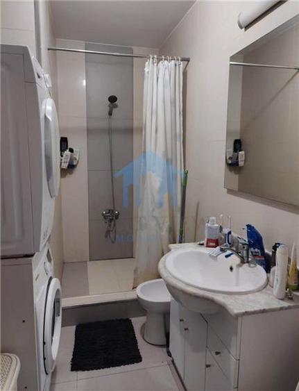 Apartament cu 2 camere decomandat în Zorilor