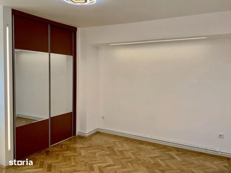 Apartament cu 4 camere, mobilat în Ultracentral