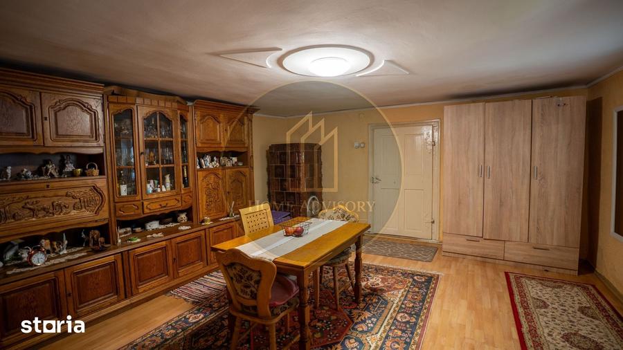Casă cu 5 camere cu Teren 1500 Mp în Feldioara