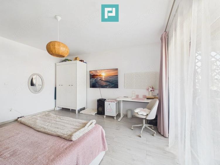 Apartament cu 2 camere decomandat în Giroc