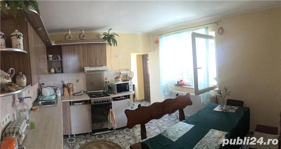 Casă cu 5 camere cu Teren 500 Mp în Oncea