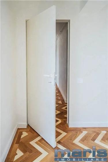 Apartament cu 3 camere în Unirii