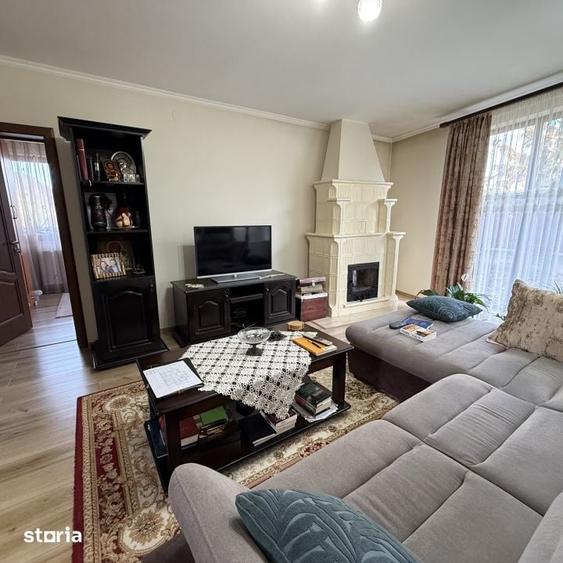 Casă cu 6 camere cu Teren 800 Mp în Tăuții-Măgherăuș
