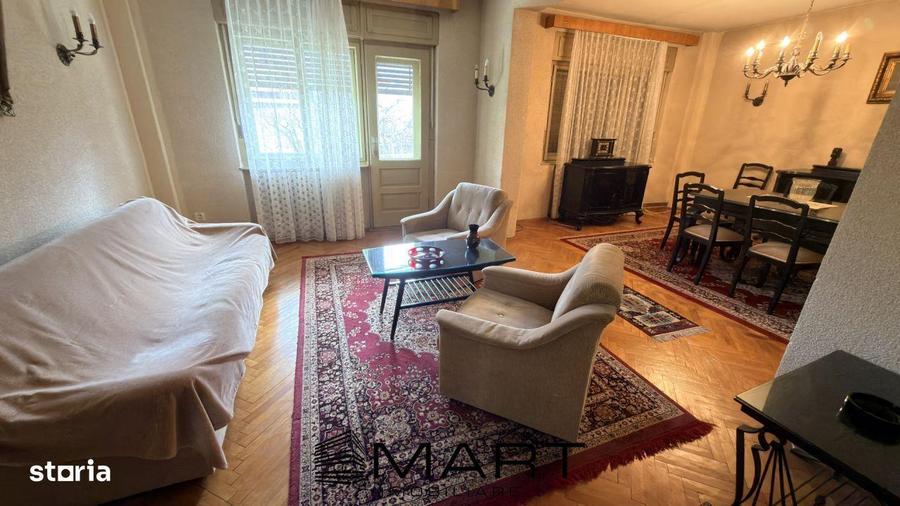 Apartament cu 3 camere în Sub Arini