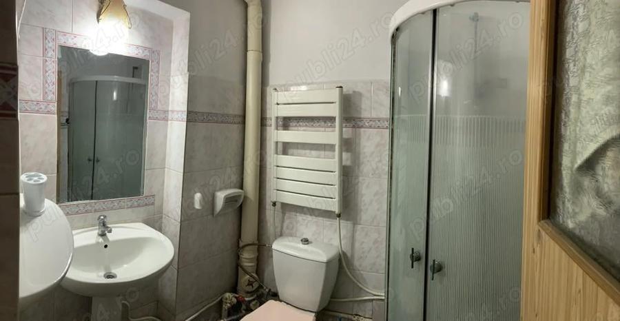 Apartament cu 2 camere decomandat în Arcu