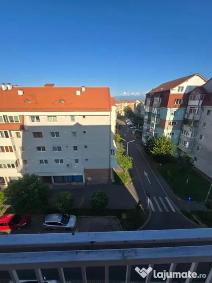 Apartament cu 2 camere semidecomandat în Terezian