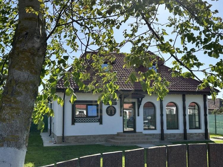 Casă individuală cu 4 camere cu Canalizare în Snagov