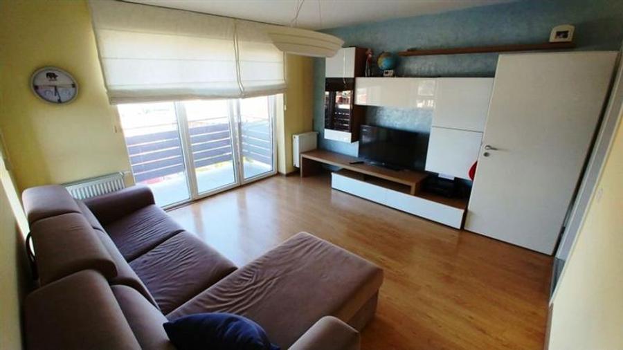 Apartament cu 2 camere decomandat, mobilat în Avantgarden