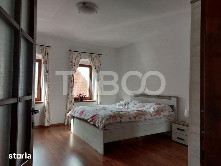 Casa de vanzare 4 dormitoare 1357 m curte terasa livada cu pomi Mohu - 3