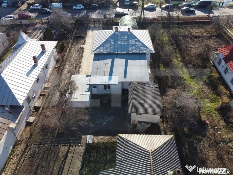 Casă cu 4 camere cu Teren 809 Mp în Central