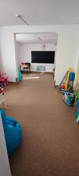 Casă cu 4 camere cu Teren 300 Mp în Central