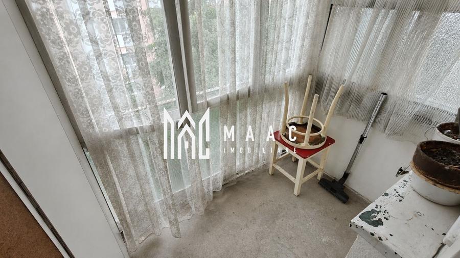 Apartament cu 2 camere semidecomandat, mobilat în Mihai Viteazul