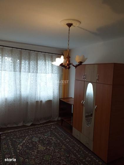 Apartament cu 2 camere semidecomandat în Podu Roș