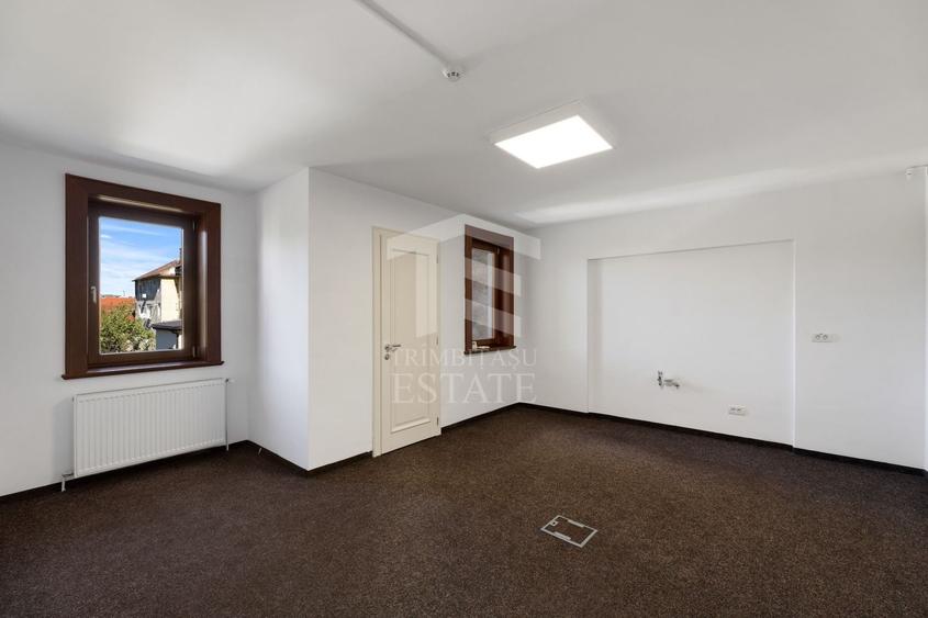Birou, de 851 mp, în Ultracentral