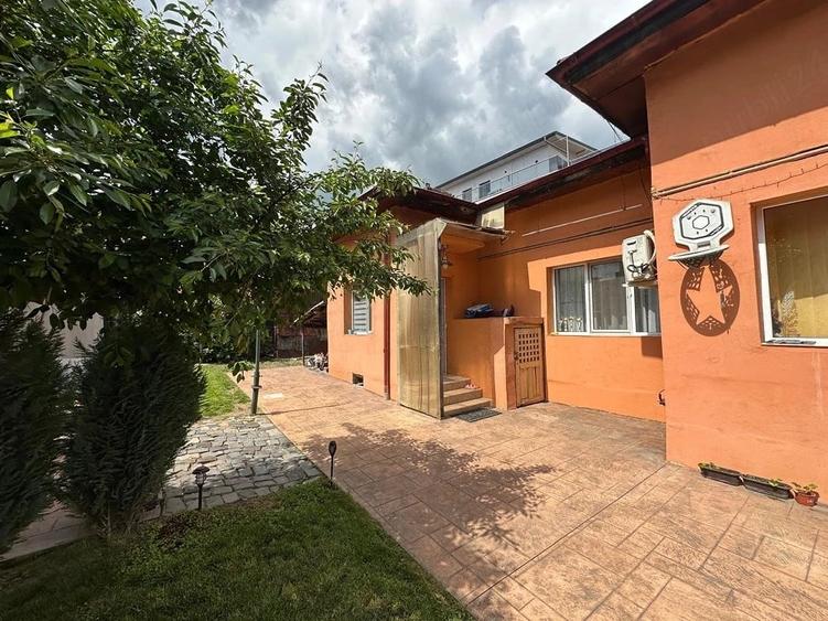 Casă cu Teren 370 Mp în Central