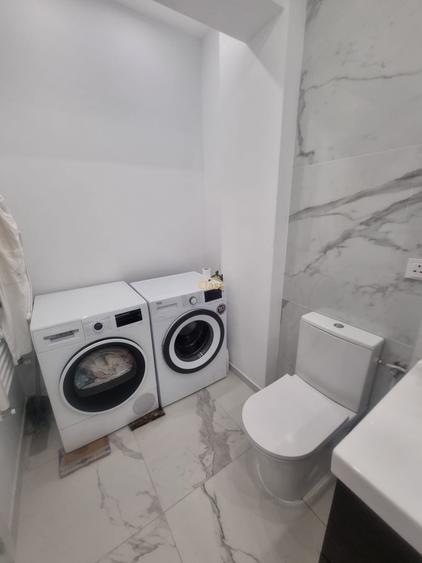 Apartament cu 2 camere semidecomandat, mobilat în Baciu
