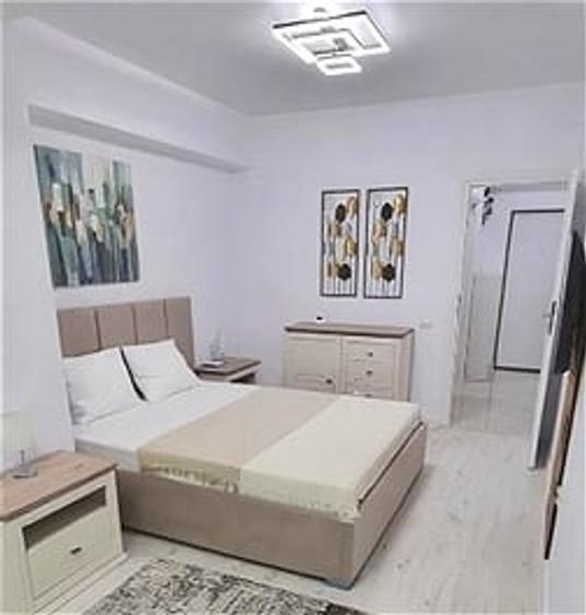Apartament cu 2 camere decomandat, mobilat în Parcul Carol