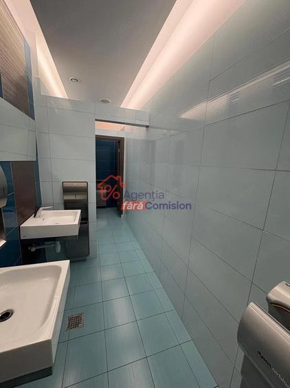 Spațiu comercial, de 380 mp, în Filiași