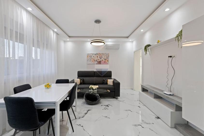 Apartament cu 2 camere semidecomandat, mobilat în Grădiște