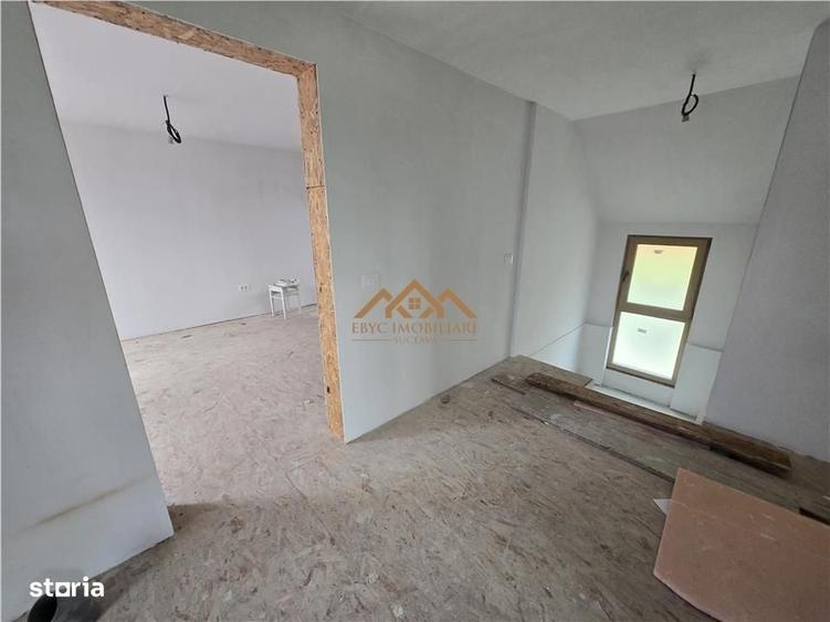 Casă cu 4 camere în Cacica