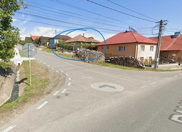 Casă cu 4 camere în Hereclean