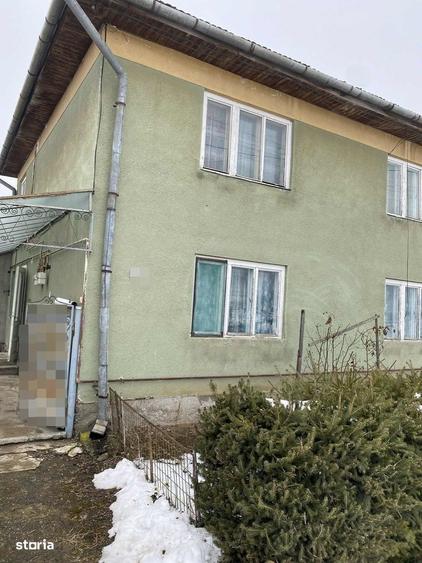 Casă cu 4 camere cu Teren 917 Mp în Gornești