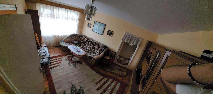 Apartament cu 2 camere nedecomandat în Petros