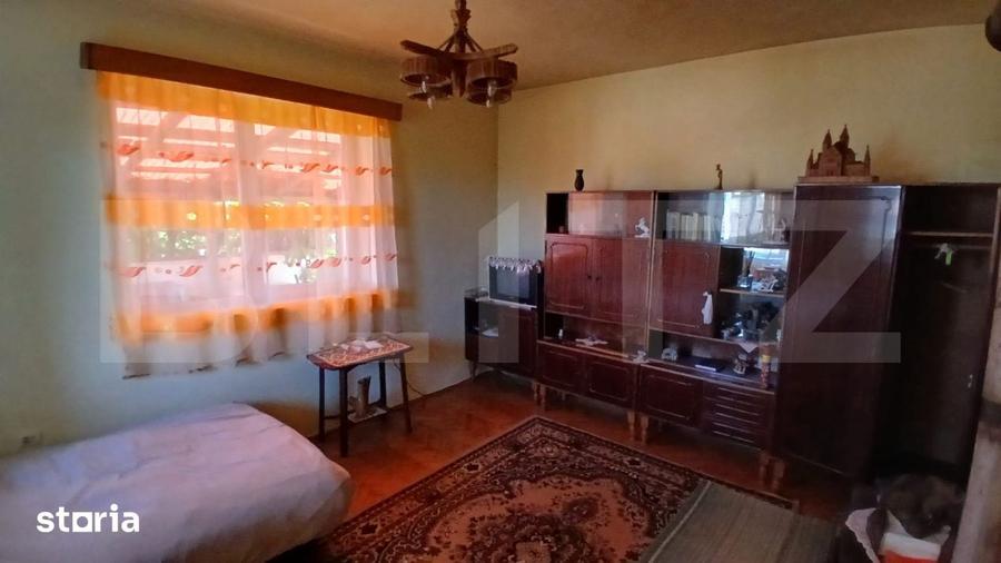 Casă cu 3 camere cu Teren 700 Mp în Central