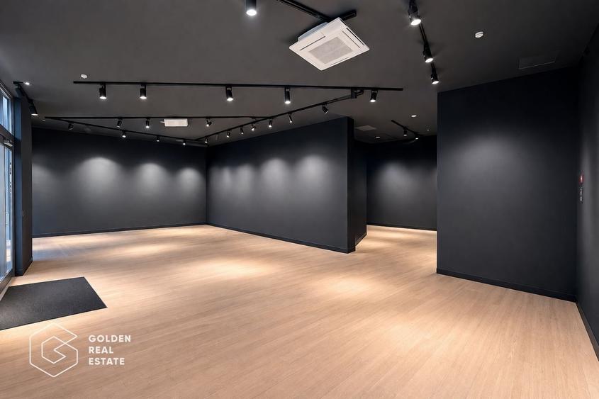 Spațiu comercial, de 140 mp, în Central