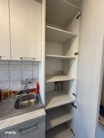Apartament cu 2 camere semidecomandat în Tomis I
