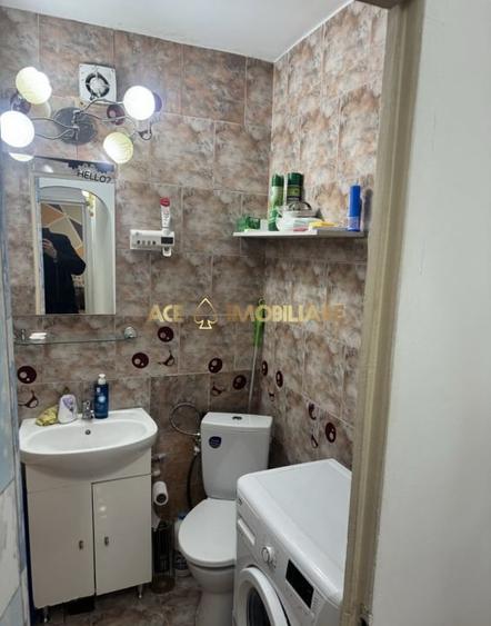Apartament cu 2 camere decomandat, mobilat în Berceni