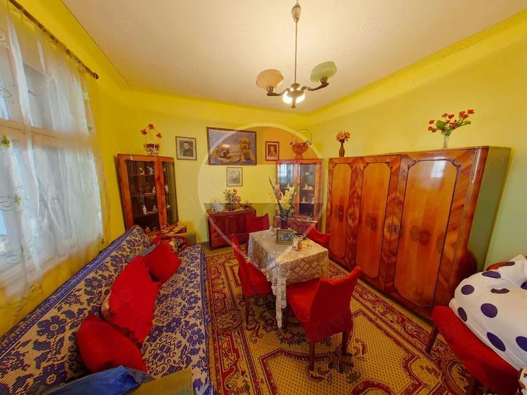 Casă cu 3 camere cu Teren 358 Mp în Central
