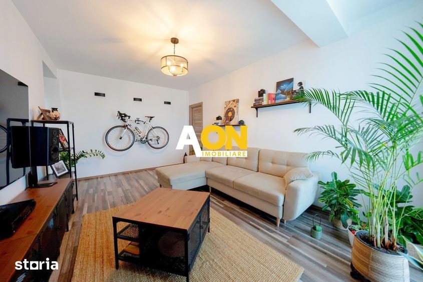 Apartament cu 3 camere semidecomandat, mobilat în Cetate