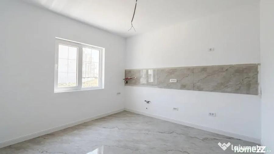 Casă cu 3 camere cu Teren 260 Mp în Central
