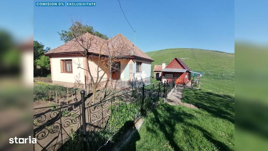 Casă cu 2 camere cu Teren 7000 Mp în Central