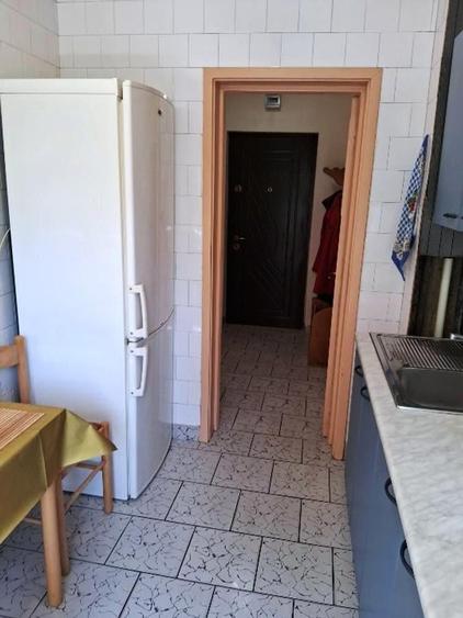 Apartament cu 2 camere semidecomandat în Titan